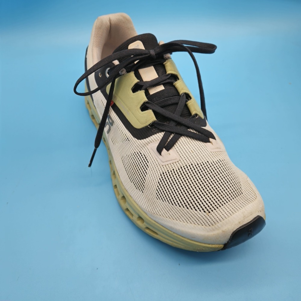 On‎ Cloudstratus Women's Size 8.5 Shoes 'White Moss' (39 98997)